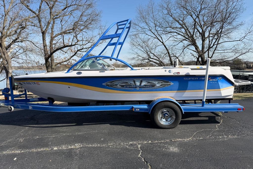 Nautique Super Air Nautique 210 2004