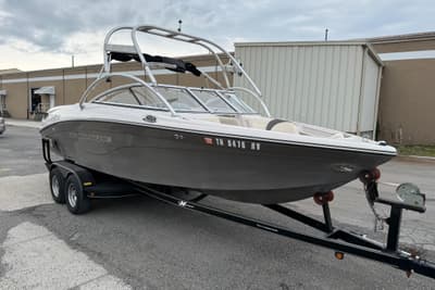 BOATZON | Nautique Super Air Nautique 220 2006