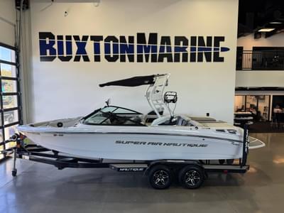 BOATZON | Nautique Super Air Nautique 230 2013