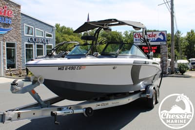 BOATZON | Nautique Super Air Nautique 230 2015