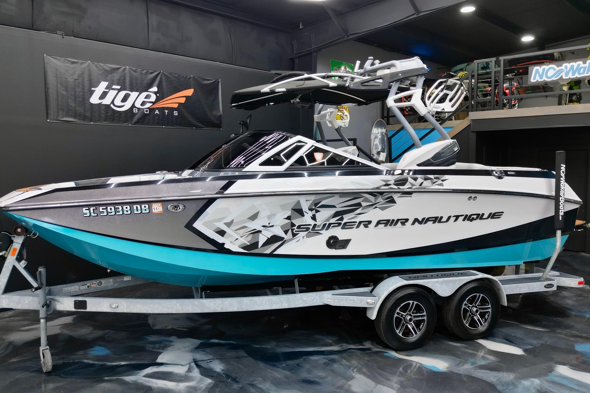 2014 Nautique Super Air Nautique G21 - Sold Boat