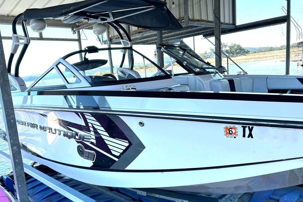 2014 Nautique Super Air Nautique G23 - Sold Boat