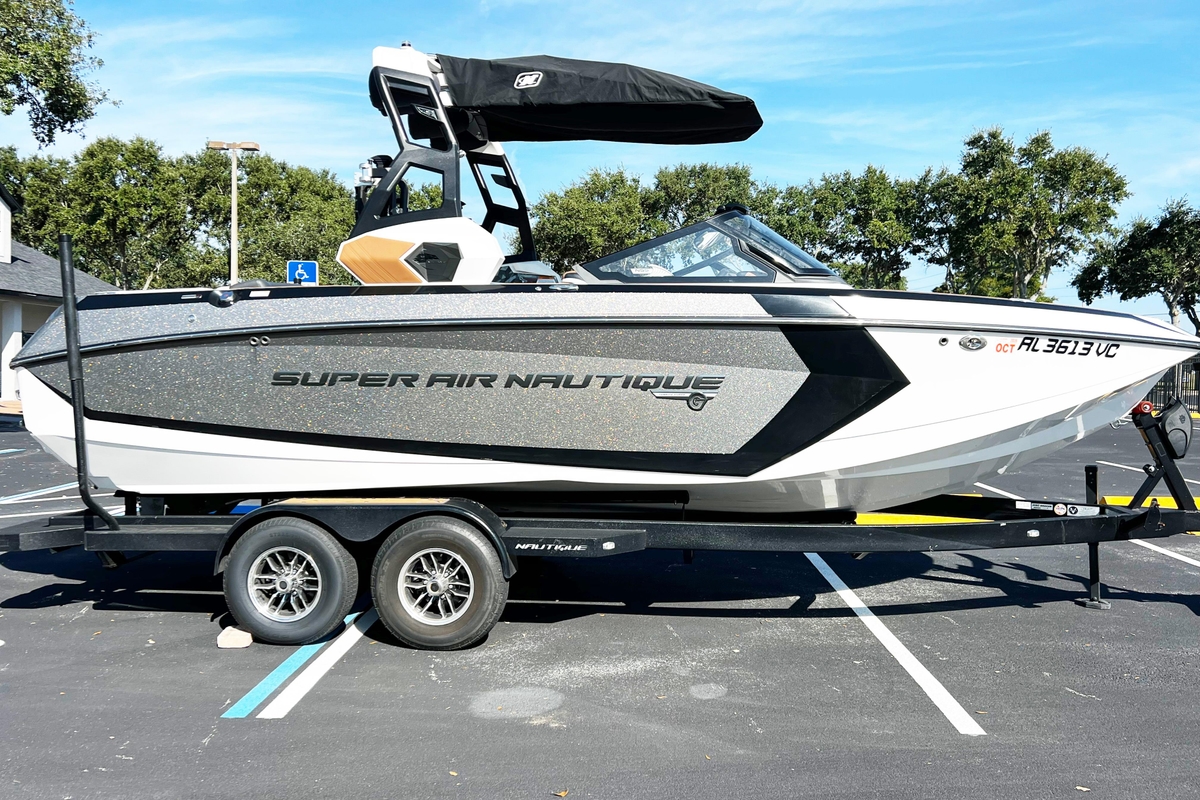 2019 Nautique Super Air Nautique G23 - Sold Boat