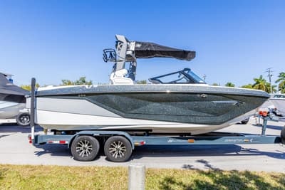 BOATZON | Nautique Super Air Nautique G23 2022