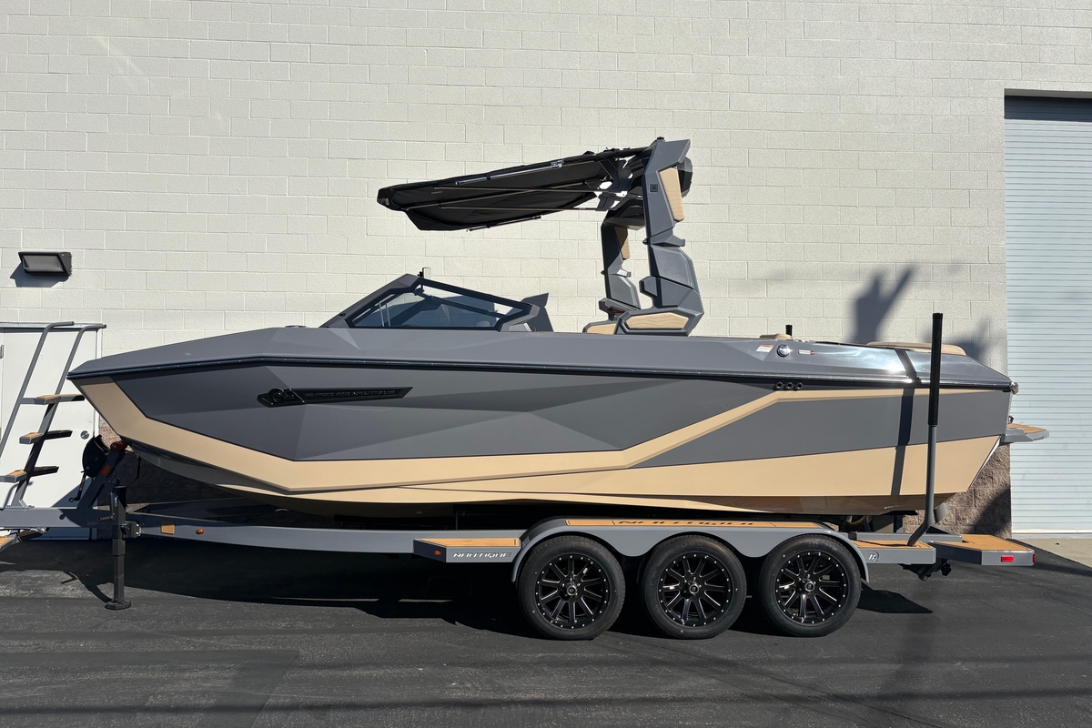2026 Nautique Super Air Nautique G23 - Sold Boat