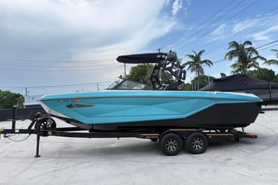 BOATZON | Nautique Super Air Nautique G25 Coastal Edition 2021