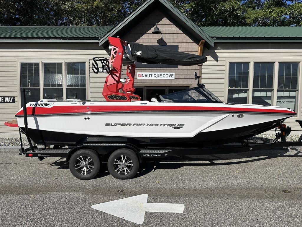 2022 Nautique Super Air Nautique GS22 - Sold Boat