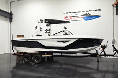 BOATZON | Nautique Super Air Nautique S23 2026