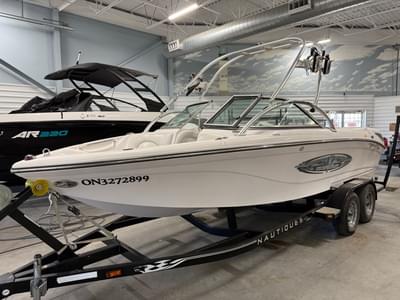 BOATZON | Nautique SV211 2005