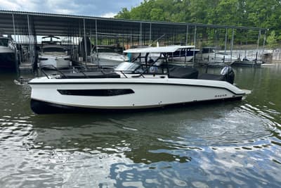 BOATZON | Navan S30 2025