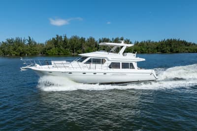 BOATZON | Navigator 5700 2003 BOATZON | Navigator 5700 2003