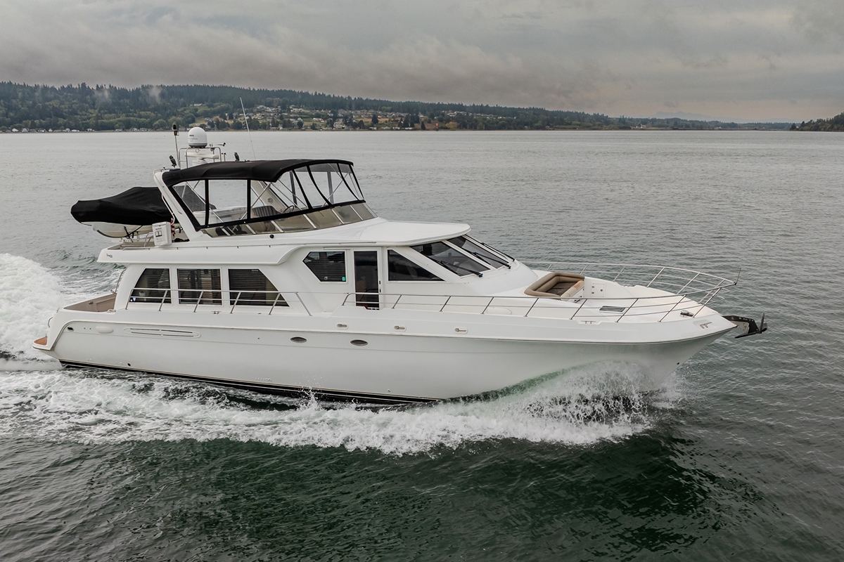 2004 Navigator Pilothouse - Sold Boat