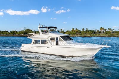 BOATZON | Navigator Rival 5700 2003