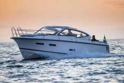 BOATZON | Nimbus 305 Drophead 2025