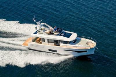 BOATZON | Nimbus 495 Flybridge 2025