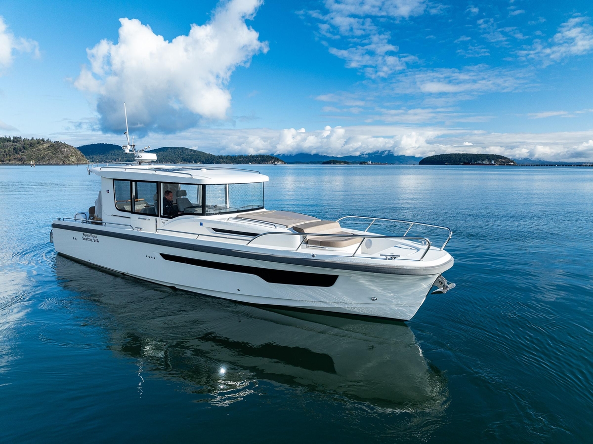 2021 Nimbus C11 - Sold Boat