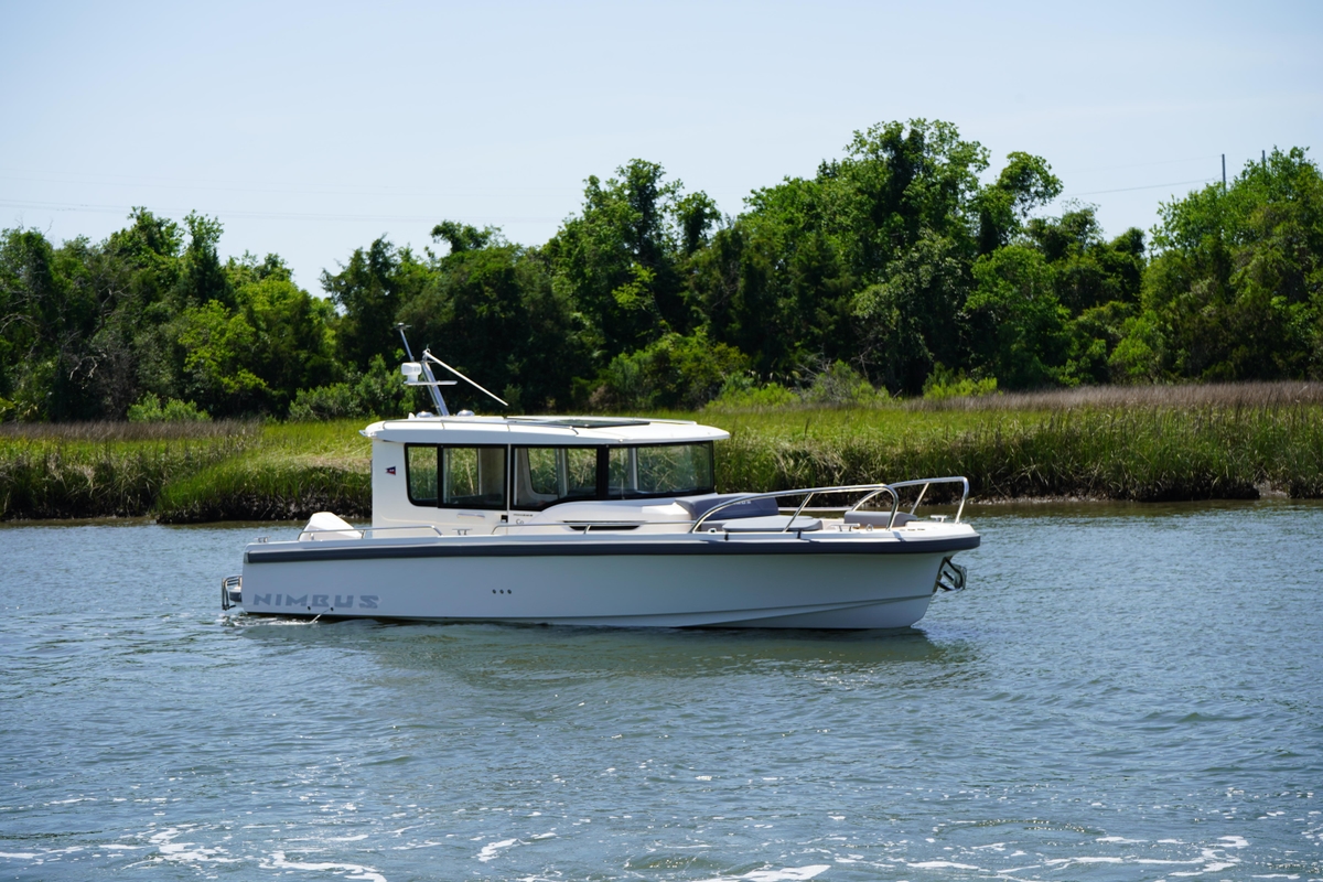 2024 Nimbus Commuter 9 - Sold Boat