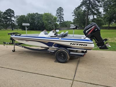 BOATZON | Nitro 591 DC 2008