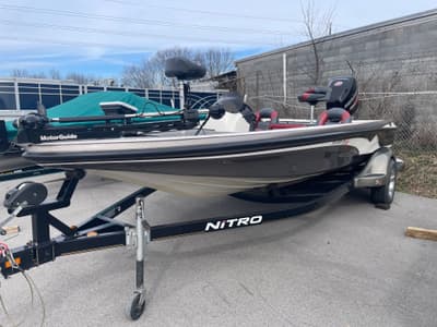 BOATZON | Nitro 910 CDX 2001