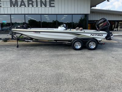 BOATZON | Nitro NX898 2005