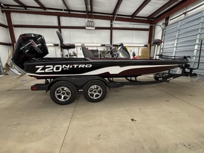 BOATZON | Nitro Z Series Z20 XL 2026
