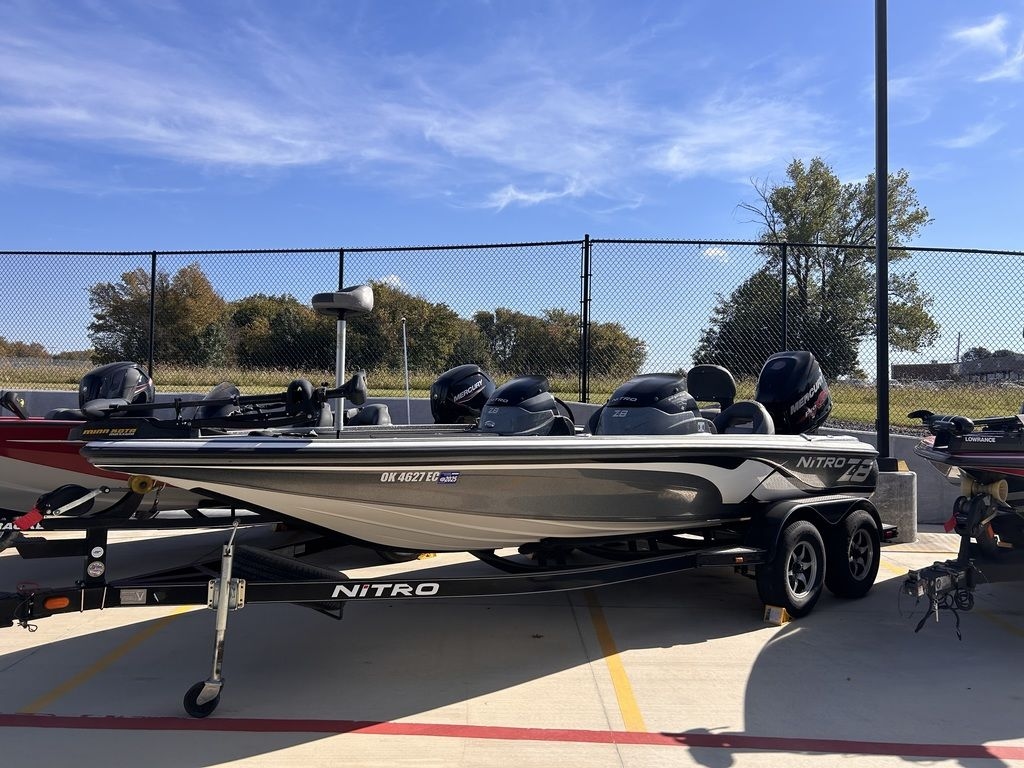 2014 Nitro Z Series Z8 - Sold Boat