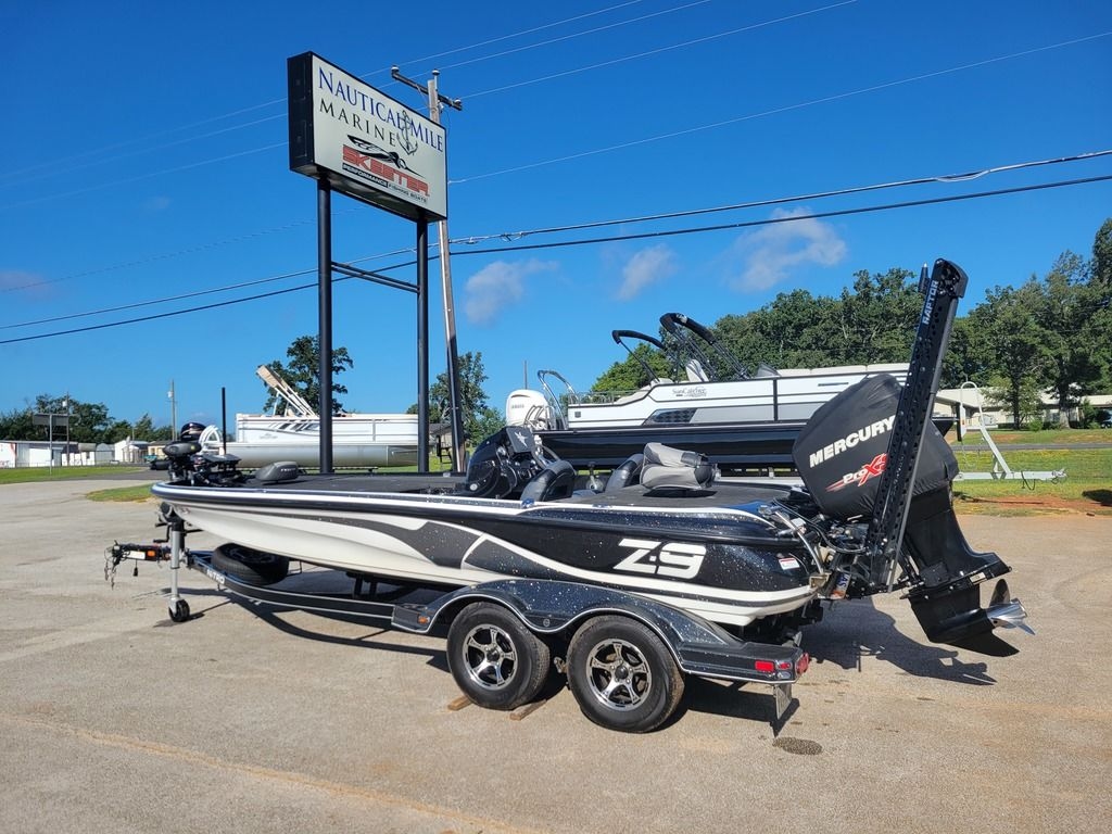 2015 Nitro Z Series Z9 - Sold Boat