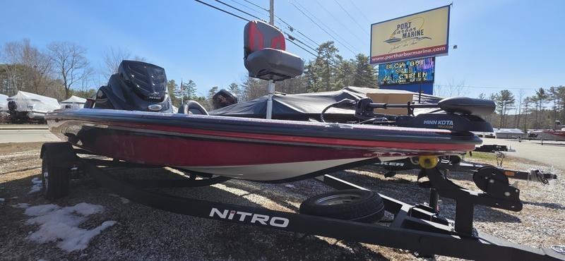 2025 Nitro Z17 - Sold Boat