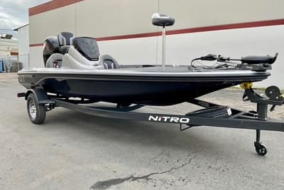 BOATZON | Nitro Z17 2026