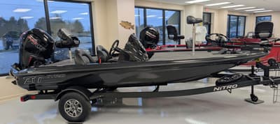 BOATZON | Nitro Z17 2026 BOATZON | Nitro Z17 2026