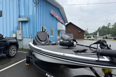 BOATZON | Nitro Z17 2027 BOATZON | Nitro Z17 2027