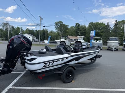 BOATZON | Nitro Z17 2027