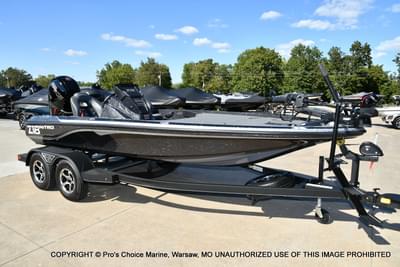 BOATZON | Nitro Z18 w150 Mercury ProXS 4 Stroke 2023