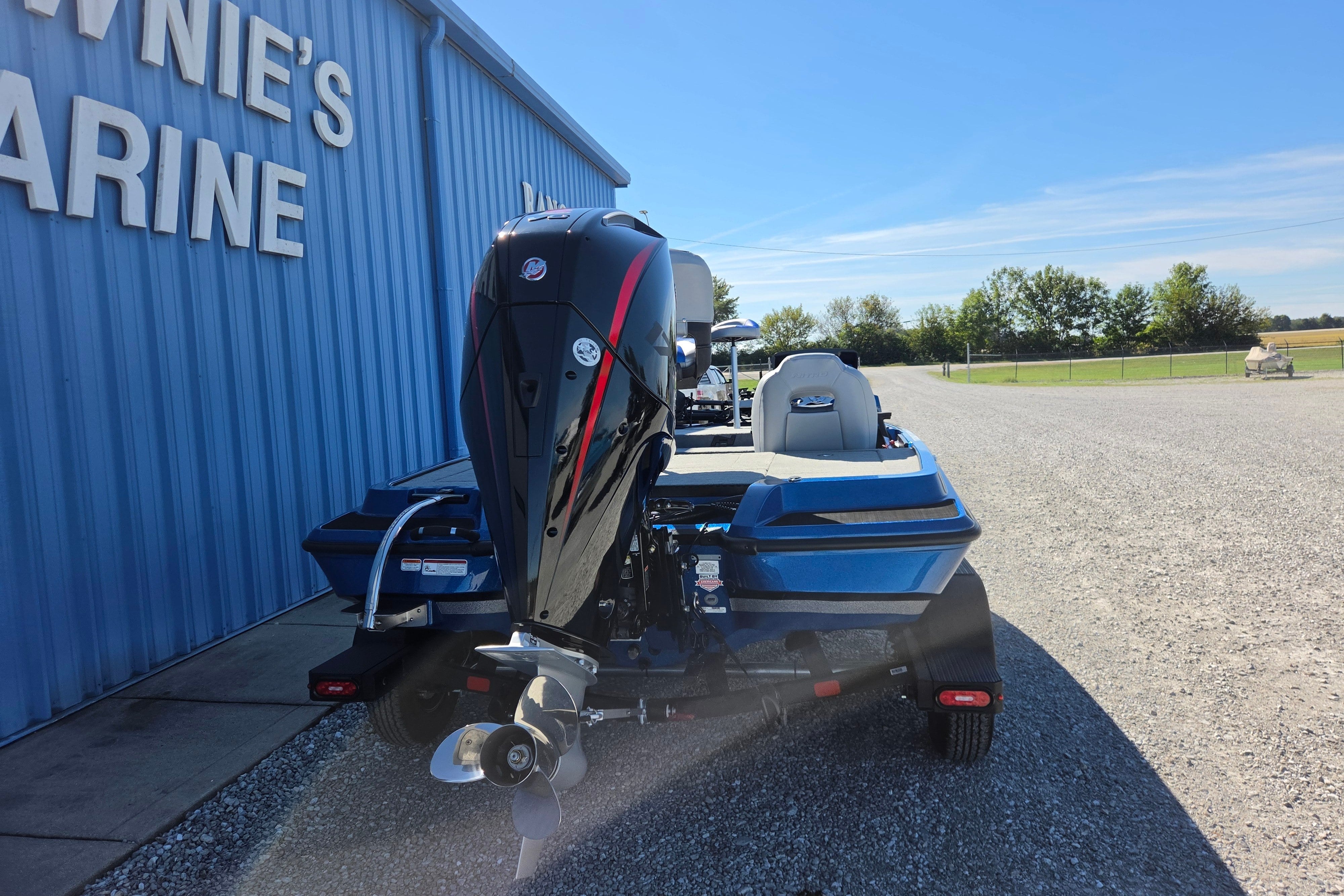 New Nitro Z18 XL Pro 2027 for sale in Fairland, Indiana - Boatzon.com