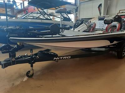 BOATZON | Nitro Z19 2025 BOATZON | Nitro Z19 2025