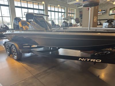 BOATZON | Nitro Z19 XL 2026