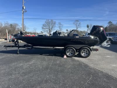 BOATZON | Nitro Z19 XL PRO 2026 BOATZON | Nitro Z19 XL PRO 2026