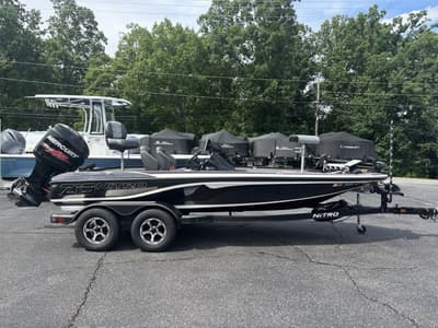 BOATZON | Nitro Z19 ZPro PKG 2018 BOATZON | Nitro Z19 ZPro PKG 2018