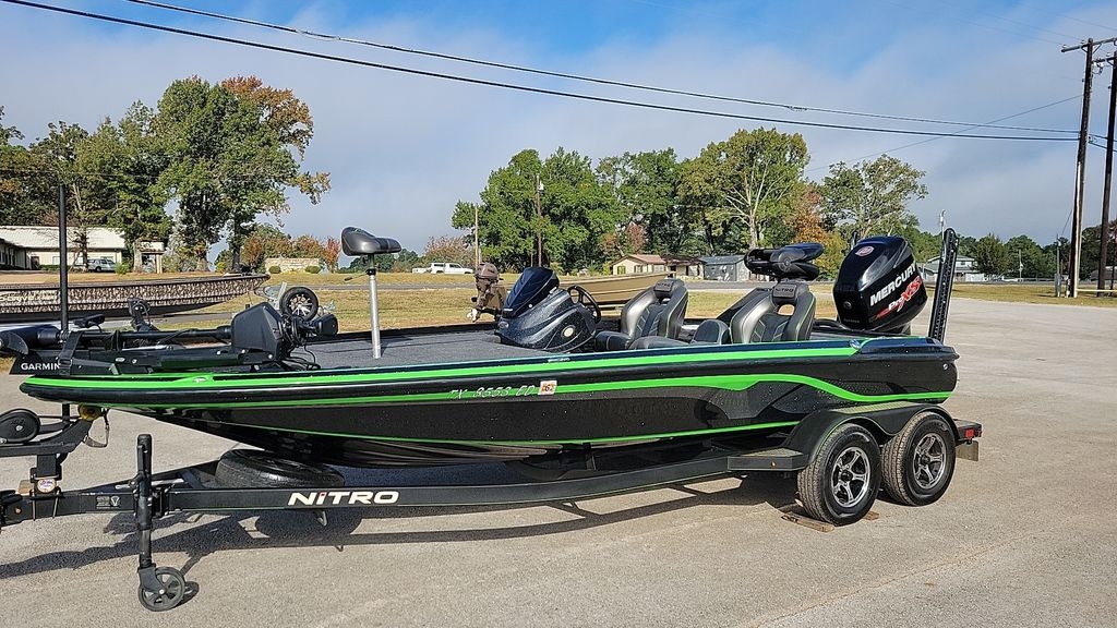 2018 Nitro Z20 - Sold Boat