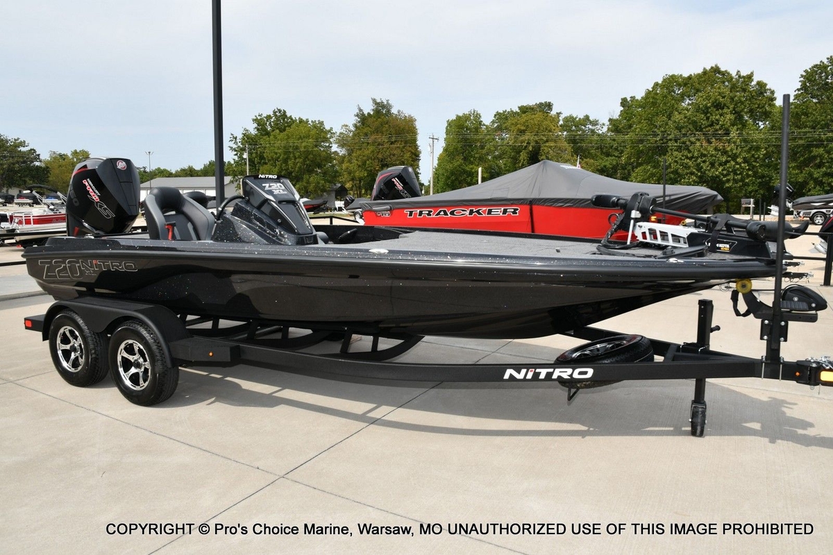 2026 Nitro Z20 XL - Sold Boat