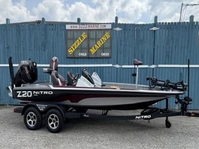 BOATZON | Nitro Z20 XL Dual Console 2025
