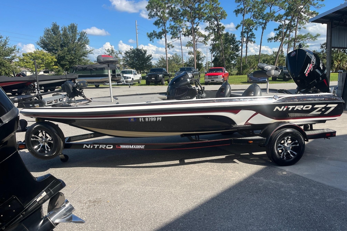 2011 Nitro Z7 - Sold Boat