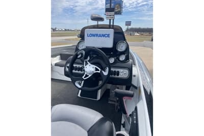 BOATZON | Nitro Z8 DC 2011 BOATZON | Nitro Z8 DC 2011