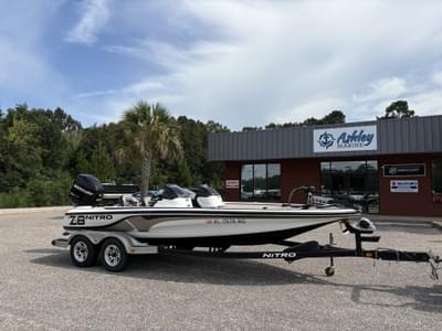 BOATZON | Nitro Z8 Dual Console 2013