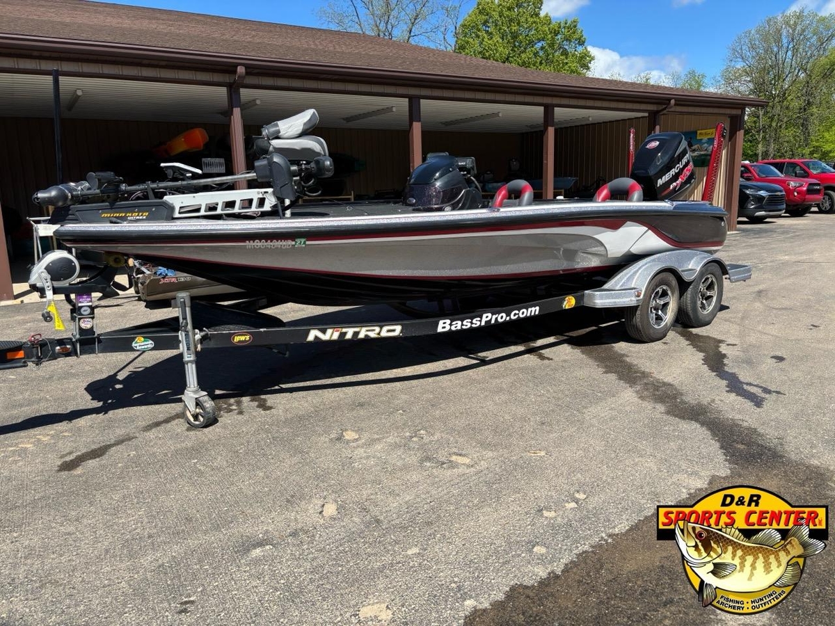 2015 Nitro Z9 - Sold Boat