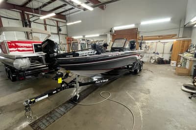 BOATZON | Nitro ZV21 2020 BOATZON | Nitro ZV21 2020