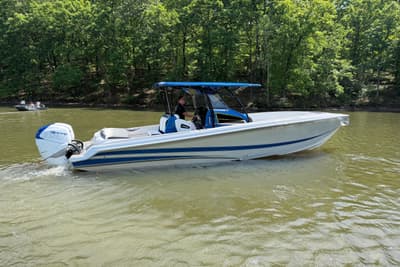 BOATZON | Nor-Tech 340 Sport Center Console 2020