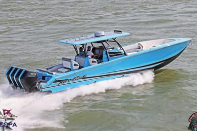 BOATZON | Nor-Tech 390 Sport 2025