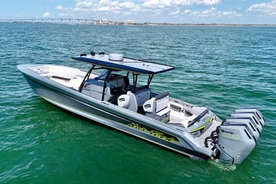BOATZON | Nor-Tech 390 Sport 2026