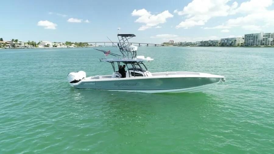 2020 Nor-Tech 390 Sport Center Console - Sold Boat